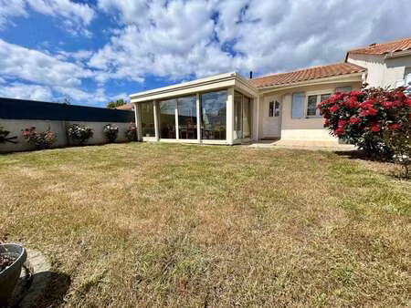 vente maison aux sables-d'olonne (85100) : à vendre / 105m² les sables-d'olonne