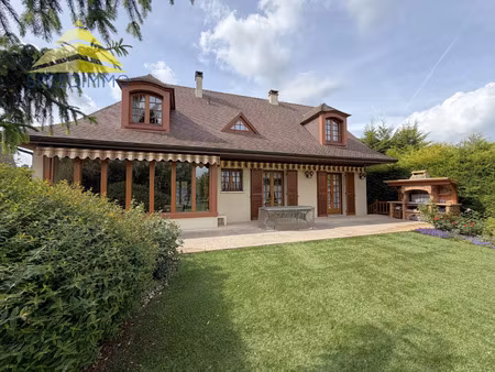 vente maison 7 pièces 185 m² mandres-les-roses (94520)