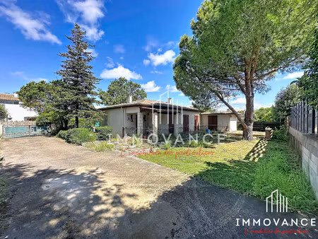 villa de plain-pied de 105m2 avec jardin et atelier