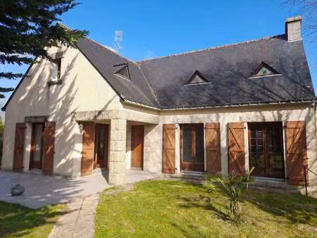 vente maison à guern (56310) : à vendre / 180m² guern
