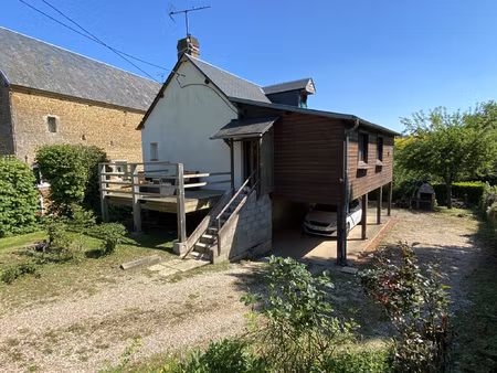 maison t4 de 97m2 - jardin de 929m2 - proximité des commerce