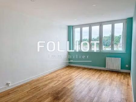 location appartement 2 pièces à vire-normandie (14500) : à louer 2 pièces / 57m² vire-norm