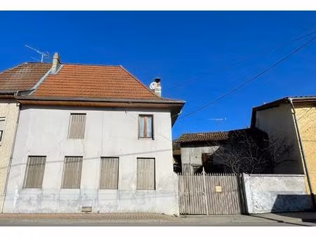 maison 70 m² + dépendance à rénover – cessieu