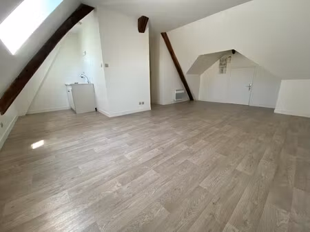 studio - cour-cheverny