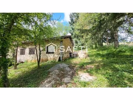 amoureux de la nature /maison a renover / terres agricoles / a ardin !