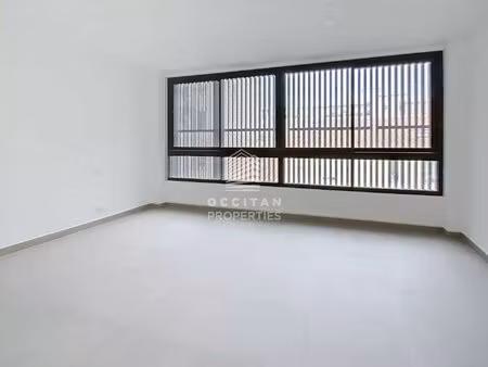 650 mètres du palais des festivals - neuf - calme -