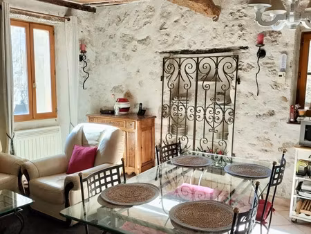 vente maison 5 pièces 86 m² carros (06510)