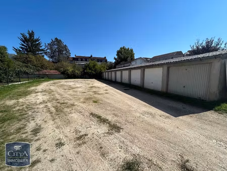parking à louer - périgueux (24) - 69€