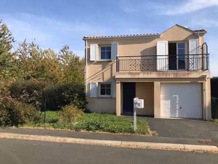 location maison 5 pièces 109m²