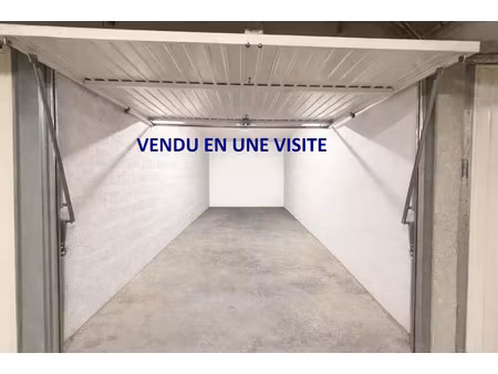 vente garage 19 m² saint-cyr-sur-mer (83270)