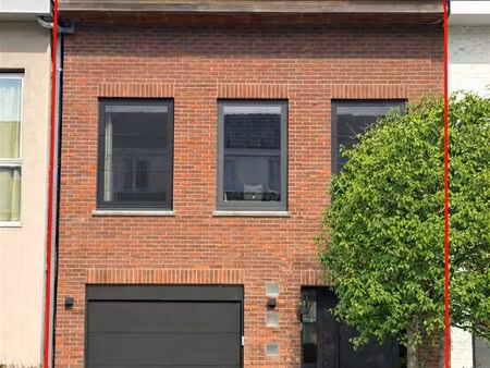 aartselaar:energiezuinige woning 4 slk vlakbij het centrum.