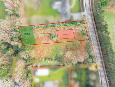 centraal gelegen villagrond van 3.010 m2