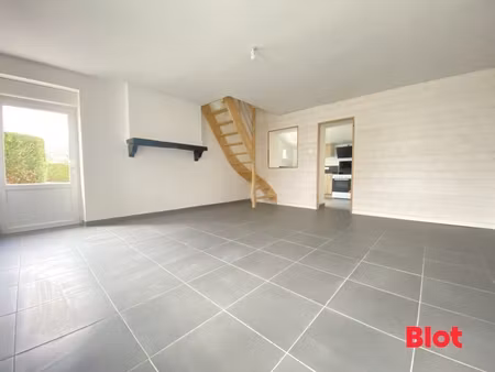 location maison 2 pièces 46m² st sulpice des landes 35390