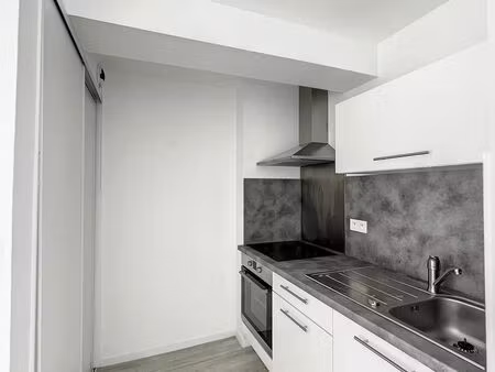 location appartement 2 pièces 27m² riom 63200