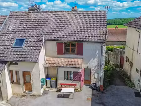 saulx le duc - maison 3 pièces à vendre - 82m2 - 120 000 € - réf: v20023184 - bourse immob