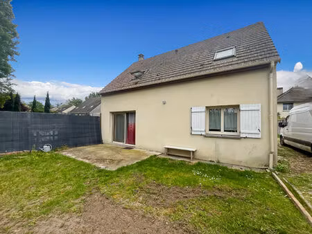 vente maison 5 pièces  92.00m²  les mureaux
