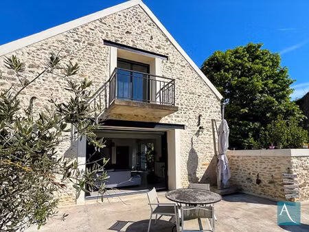 vente maison 5 pièces  186.67m²  saclas
