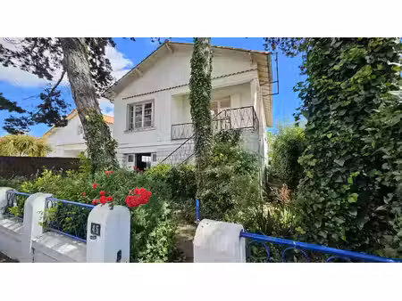 vente maison royan 17200 - - surface privée