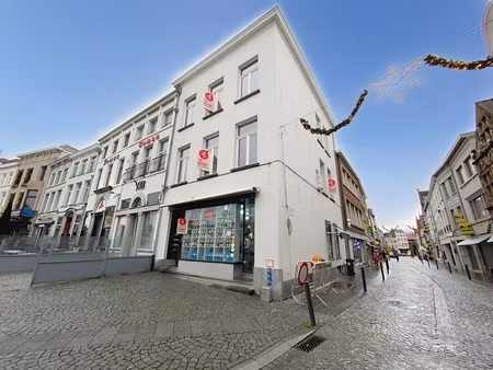 commercieel te koop in oudenaarde met 3 slaapkamers