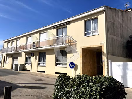 location appartement 1 pièce 25m²