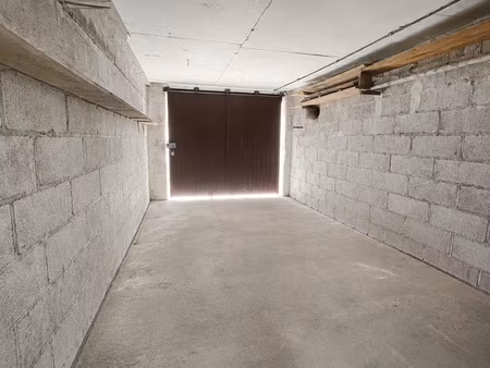 vente garage et parking à perpignan (66000) : à vendre / 15m² perpignan