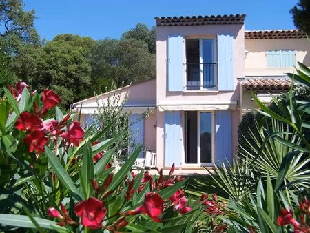 les issambres - mazet t3  vue mer  jardin  résidence sécurisée avec piscine  100 m de la..