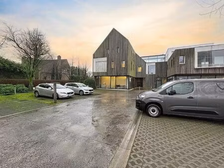 bureaux à louer à pieter van reysschootlaan 2 sint-denijs-westrem (rbv90649)