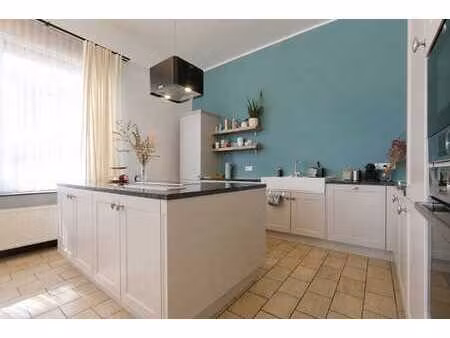 appartement 2 ch avec grand jardin à tongres