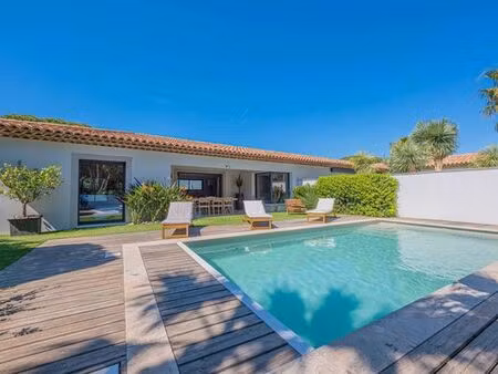villa de 4 pièces de luxe en location sainte-maxime  provence-alpes-côte d'azur