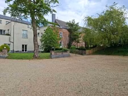 maison 2 ch avec jardin privatif au château de halledet