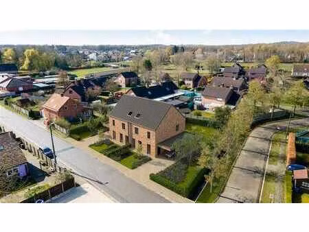maison neuve avec 3 chambres à coucher à begijnendijk