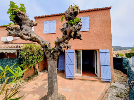villa 71m2  3 chambres  garage  jardin - le lavandou