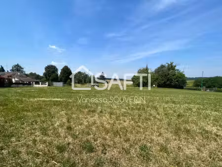 agréable terrain de 960 m2  viabilisé en edf