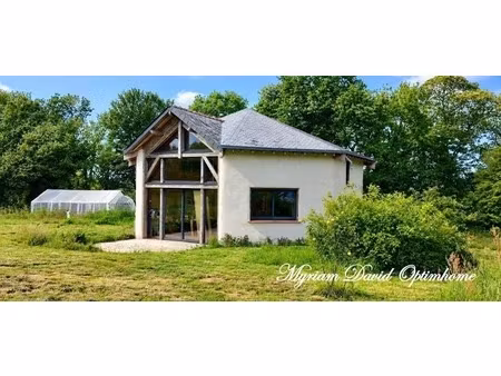 maison passive unique à trémargat