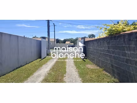 vente terrain à batir 350 m² à la jarrie (17220)  94 000 €