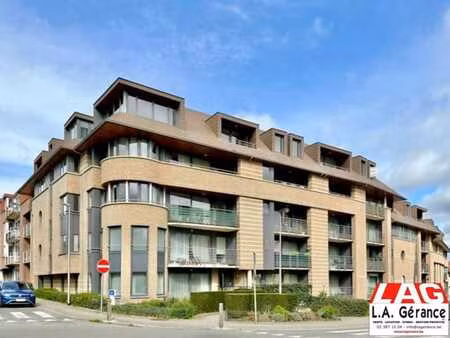 braine-l'alleud - app. moderne 1 ch. + p. int. à louer