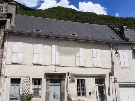 vente immeuble 6 pièces 237 m² à saint-béat (31440)  152 000 €