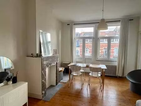 appartement 1 ch. lumineux  parquet  watermael-boitsfort