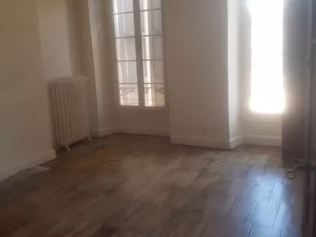 location appartement 6 pièces 175 m² à gap (05000)  1 150 €