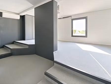 location locaux professionnels 2 pièces 55 m² à castelnaudary (11400)  629 €