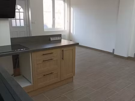 location maison 2 pièces 42 m² à montigny-en-ostrevent (59182)  600 €