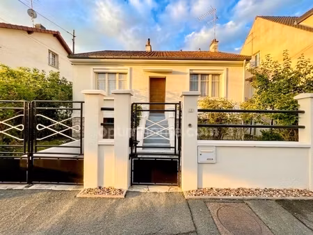 maison à vendre 4 pièces 2/3 chambres jardin (400 m²) et garage le plessis bouchard (95)