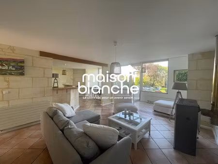 location belle echoppe avec jardin