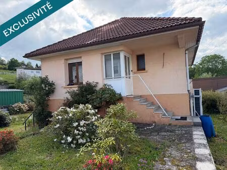 maison individuelle avec jardin et 3 garages