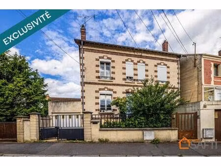 maison de ville dans quartier calme