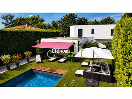 charbonnières-les-bains – villa contemporaine avec piscine et