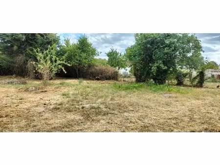 700 m2 de terrain pour un nouveau départ