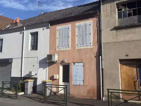 vente maison 2 pièces 47 m² à commentry (03600)  35 000 €