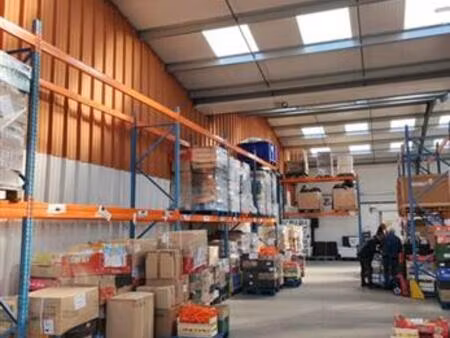 location local d'activités niort 1 000 m²