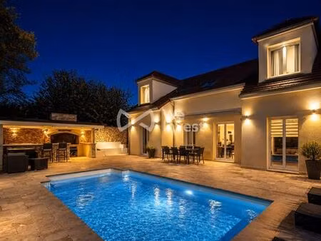 maison de 7 pièces de luxe en vente à itteville  france